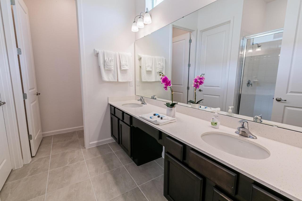 Luxury 12 Bedrooms Pool House 10 Min To Disney4630 Kissimmee Esterno foto