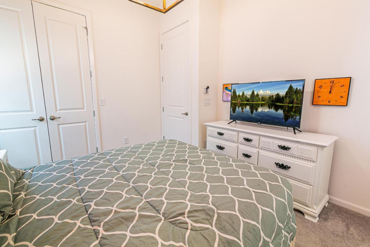 Luxury 12 Bedrooms Pool House 10 Min To Disney4630 Kissimmee Esterno foto
